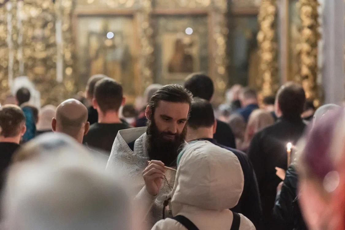 В Донском монастыре прошло Таинство Соборования 
