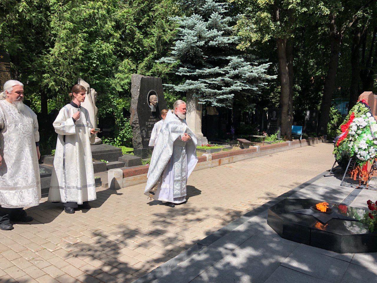 В годовщину начала Великой Отечественной войны клирик обители совершил заупокойную литию по павшим воинам